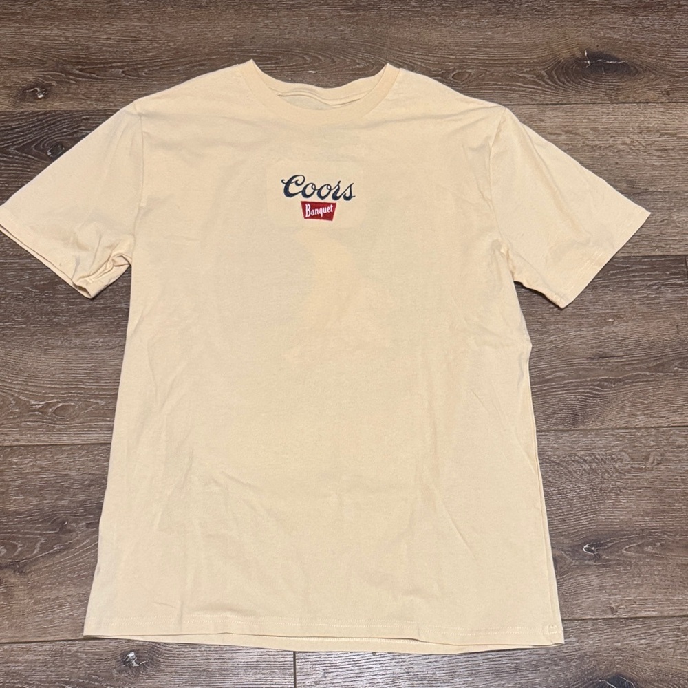Coors banquet tshirt‎ large